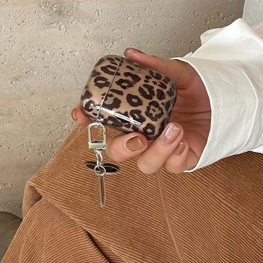 Fashion Luxury Leopard Black Love Heart Pendant For Airpods